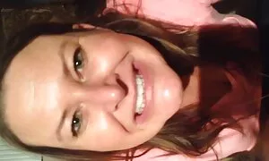 او می خواهم به برهنه بازی سکسی برای اندروید در onebcam.